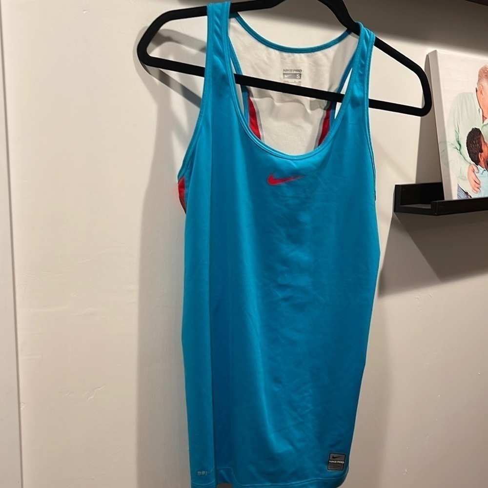 Nike Pro blue tank top shirt size small
